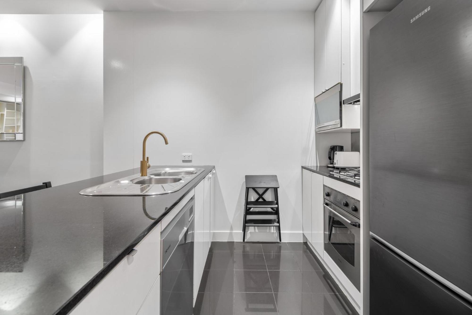 Stylish And Spacious 2-Bed Apartment מלבורן מראה חיצוני תמונה